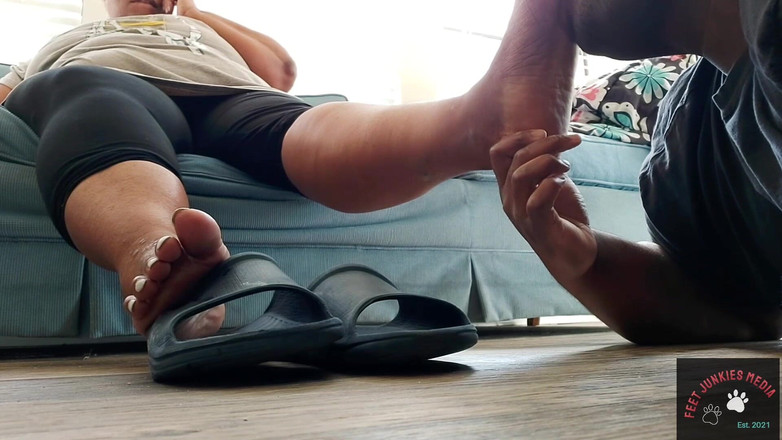 Foot Patrol: BBW Diva Nožní Dominance Chodidla Mají slitování