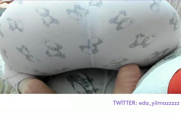 turk_milf_porno: Masturbowałem się w piżamie tureckiej milf porno Wielki tyłek piesek...