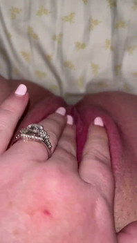 Hotwife Pussy Spread