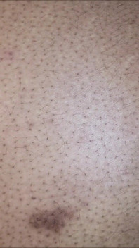 Schwarze geile ebenholz-bBW-milf wird von hinten gestreichelt, bis er seine große ladung schießt