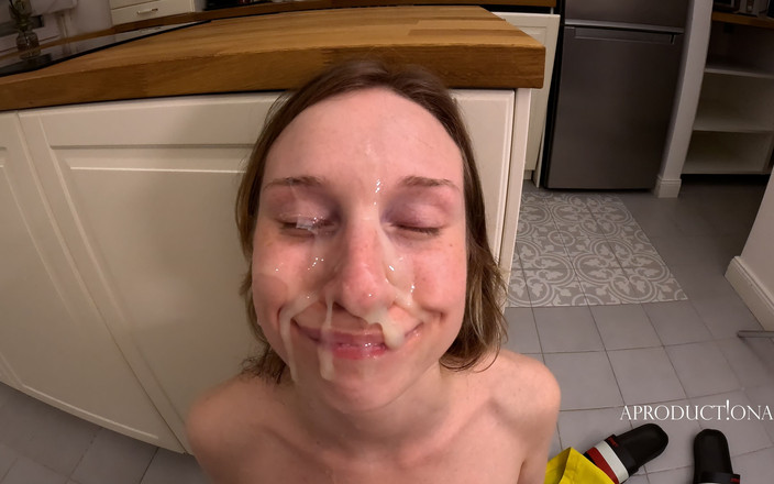 AproductionA: 绝望湿润的脸操屁股舔喷颜射