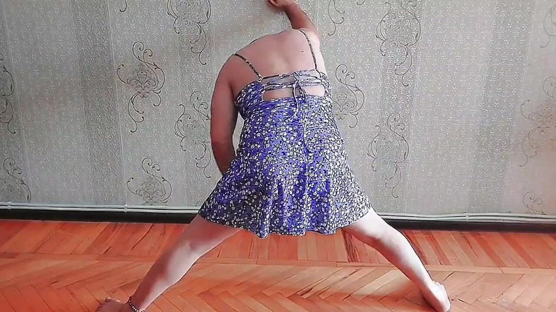 Kitty_Cross: Hete jurk grote kont reet ladyboy travestiet sissy solo shemale...