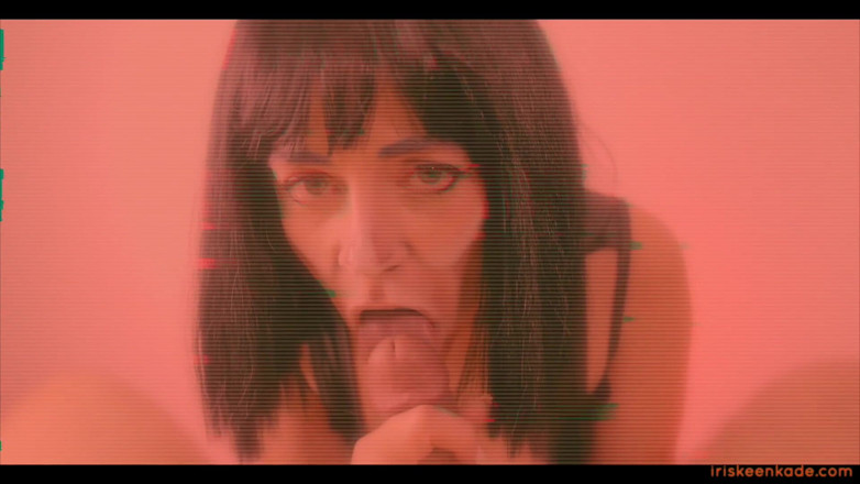 Iris Keenkade: Iris the pleasurebot!