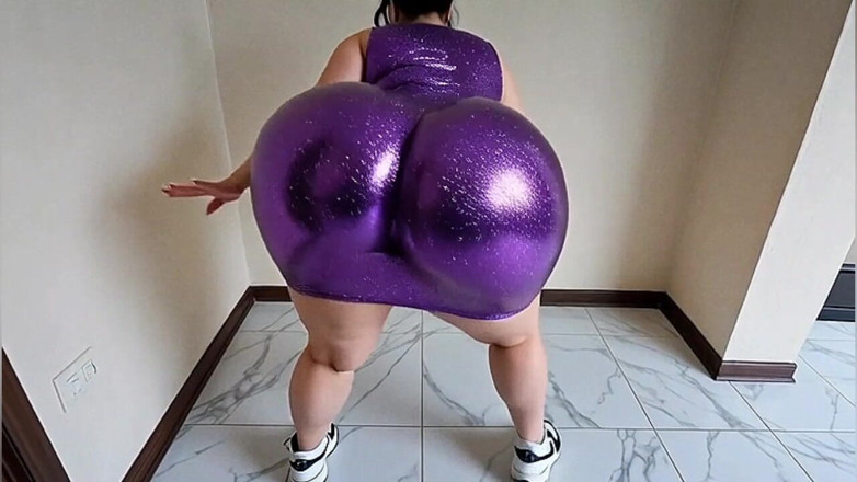 Xprohibidox1: Dicker hintern in einem lila kleid, sie ist so heiß