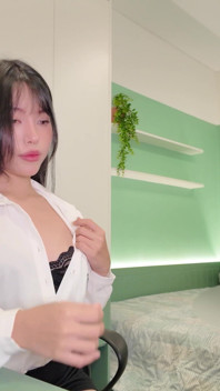 팬티 스타킹 Miuzxc에 사정하는 큰 엉덩이의 발정난 아시아 교사