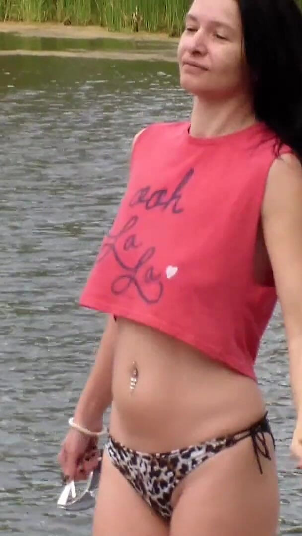 Chill at the Sea (Spaingirl Natalie) Chill at the Sea (Spaingirl Natalie)
