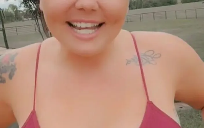 CoyWilder: Happy Wednesday Do You Like My New Tank Top?