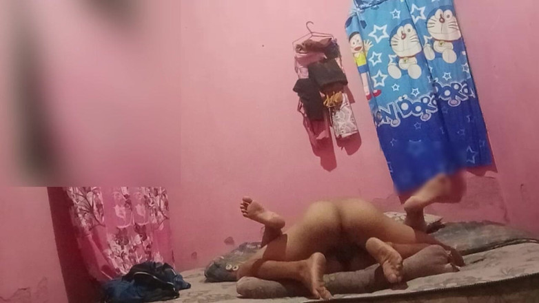 Citra: Играю с большими сиськами соседки