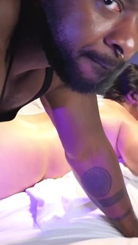 Sensual massagem Montse Swinger x Axel Reigns parte 2