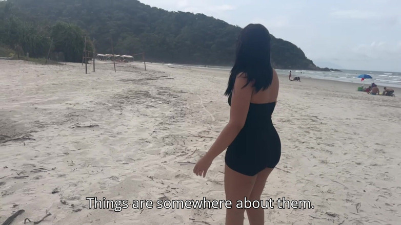 Lidi Ferrari: Na pláži v tangách bikinách, kde ukazují svůj velký zadek