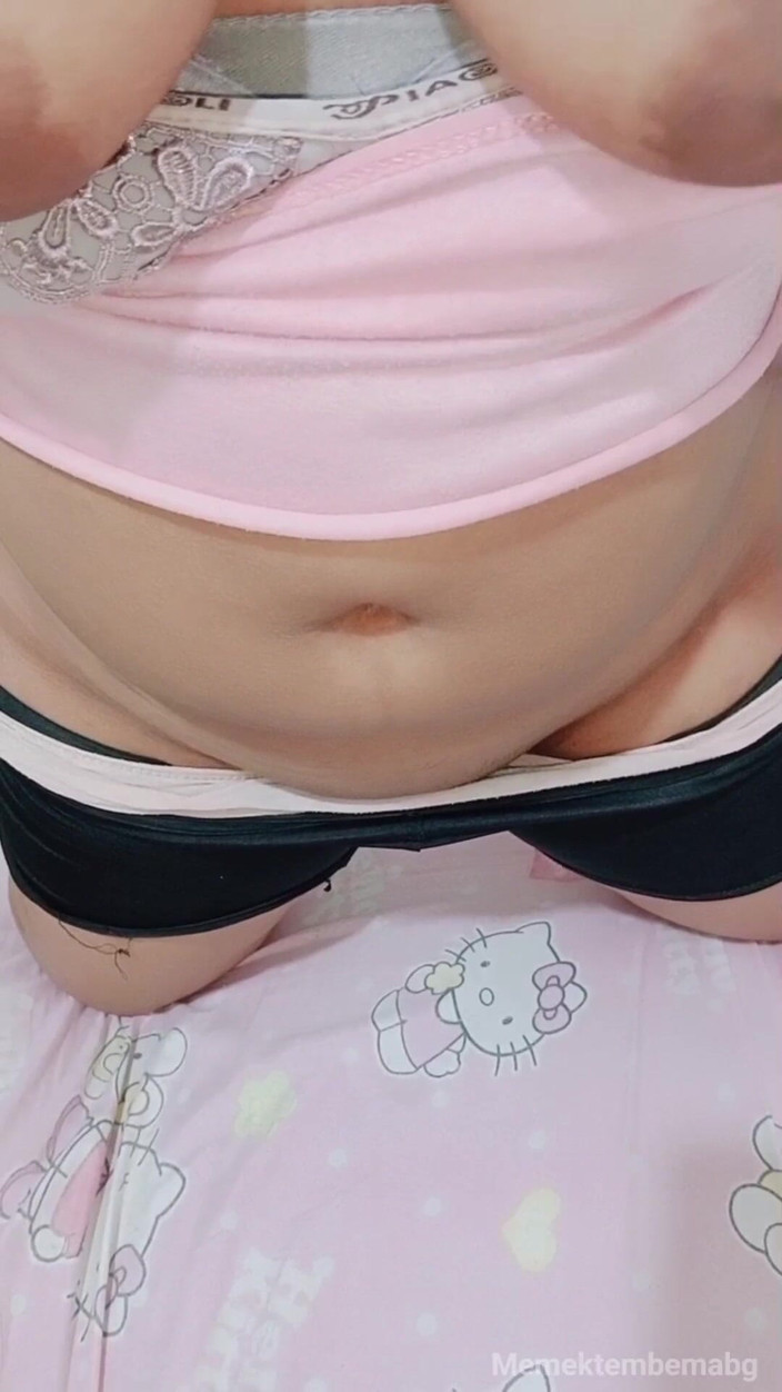 Asian girl videos: Un nouvel intérieur
