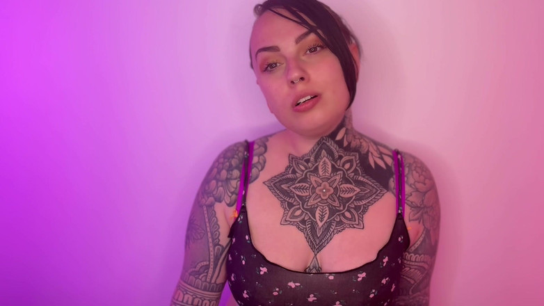 Miss Valentina: 흑인 대물 자지에게 입