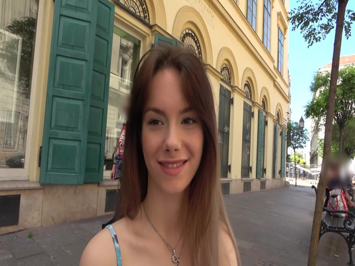 MBM3988: With Broken English and Momentum! Enjoy the Tight Body and...