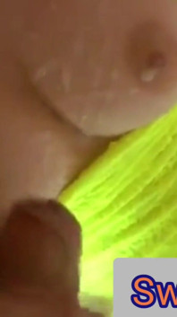 Culo sexy caldo cavalca un grosso cazzo con orgasmi multipli. POV