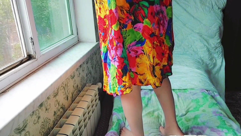 Kitty_Cross: Het Ladyboy Shemale sexig dans framför grannarna