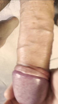 I Like to Touch My Cock