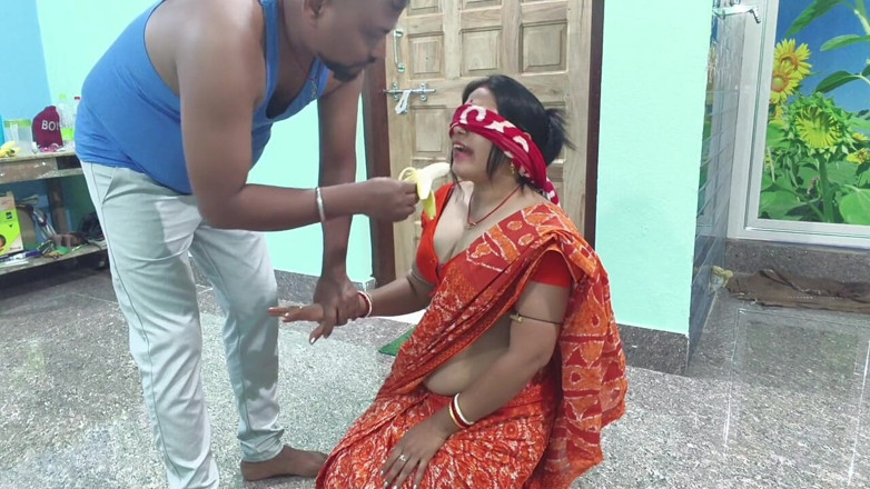 Sona bhabhi: Bella indiana bengalese saree wali bhabhi scopata in faccia pompino...
