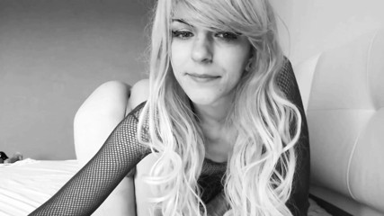 Iliketobeaslut: Sexy mistress feels naughty