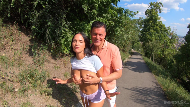 Immoral Live: Papi dan versehentlich creampies, lockt Kiefer muschi von brace gesicht...