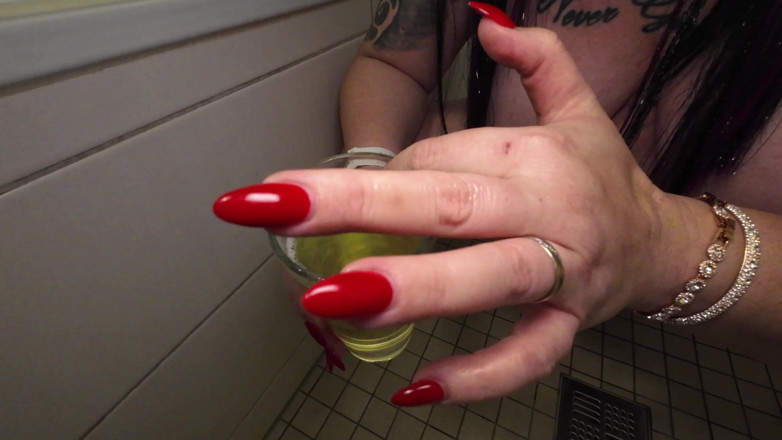 LadyLenaXXX: Task for You! Pisse Mixed with Sperm