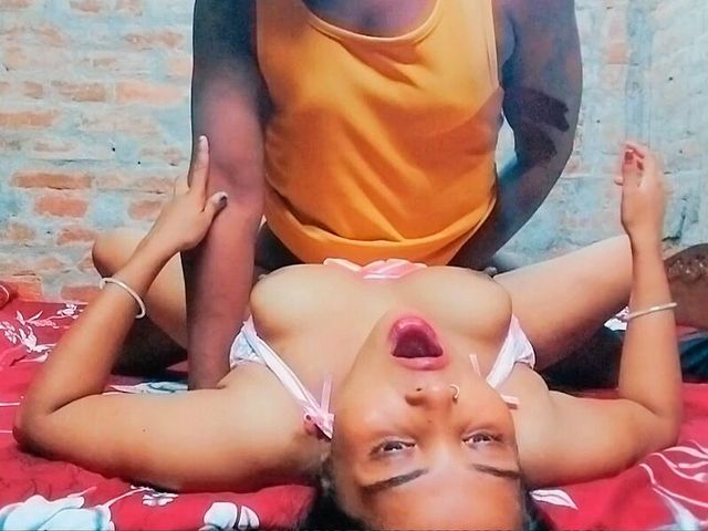 Indian Deshi Village Young Girl Night Hard Fucking Sex - Oldest House (Queen Pooja ji)