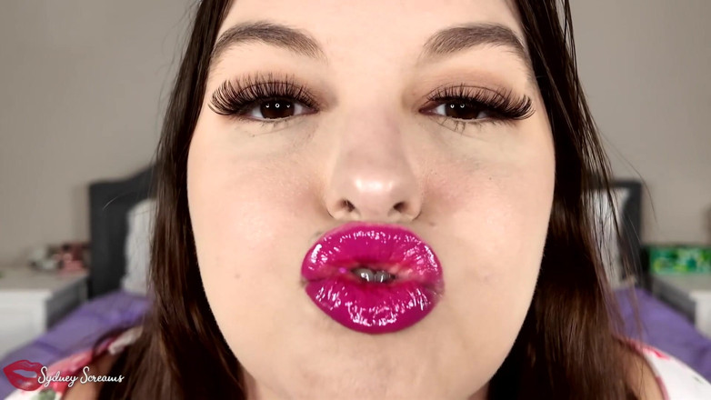 Sydney screams fetish: Vaše růžové lipgloss posedlost JOI