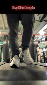 Sharing Nike Air Max Sneaker 5
