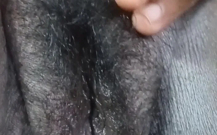 Bedroom: Indian Housewife Bedroom Finger Performance