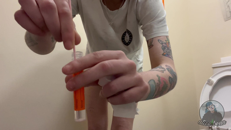 Alice Bean: Vajina Swab