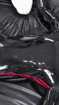 Four-masked Twink (mask 3) [moment]