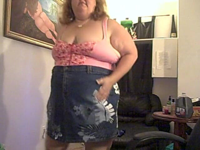 BBW nurse Vicki adventures with friends: This was a cam show I filmed where I am...