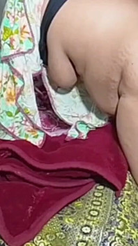 Quente paquistanesa bhabhi fodida duro por velho padrasto em lei
