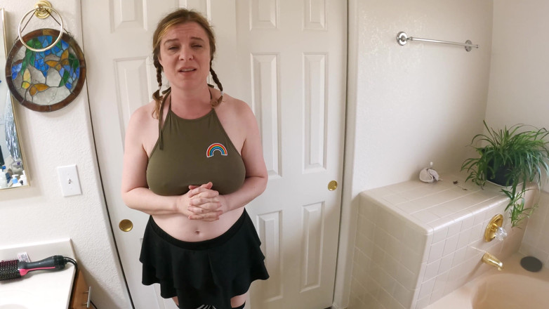 Erin Electra: ¡Mi hermanastro me enteró de que era lesbiana! Así que...