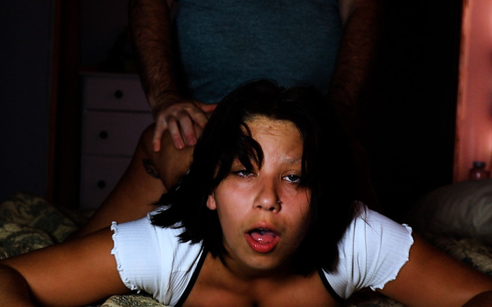 Vibra King Video: Brzy ráno šukání na posteli