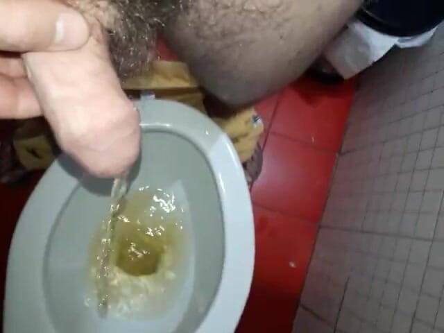 KinkyPigDad: Cazzo sudato, puzzolente, formaggio, piscia