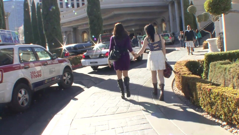 Porn To Love: 4 scene - Sapphic love 10 - film completo oltre 2 ore