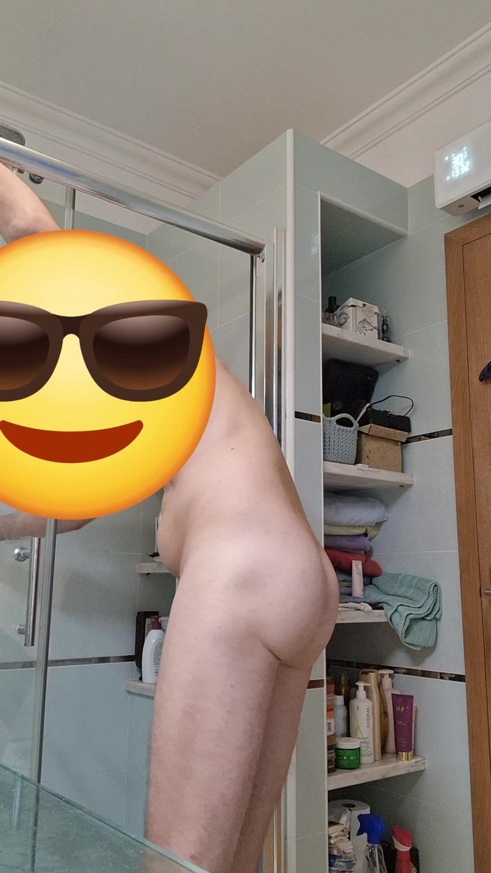 Rafael Torreano: Masturbándome en mis boxerbrief blancos