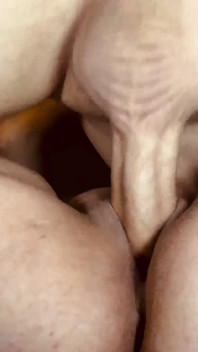 Creampie pepek awek montel seksi buatan sendiri