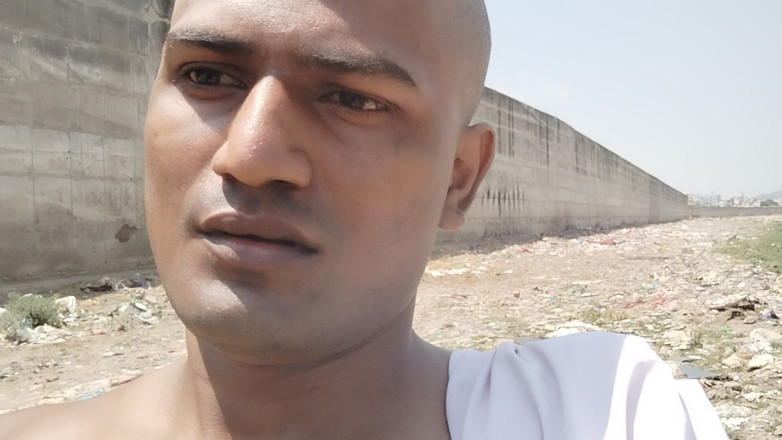 KUMBHA MANOJ KUMAR: Xhard officiële premium Indische HD-inhoud