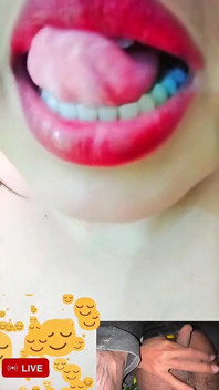 Una sexy moglie egiziana bbw fa sesso dal vivo con l'amico del marito