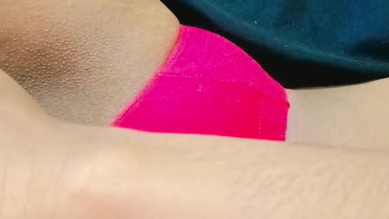 Graphic joy: 대물 자지로 보지를 따먹는 상사