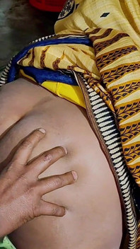 Desi Bhabhi Ki Gaad Chudai