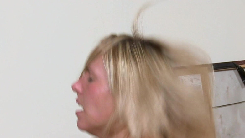 Ukaffair: Slut Wife. No Limits.