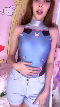 Naughty Dva Cheeks