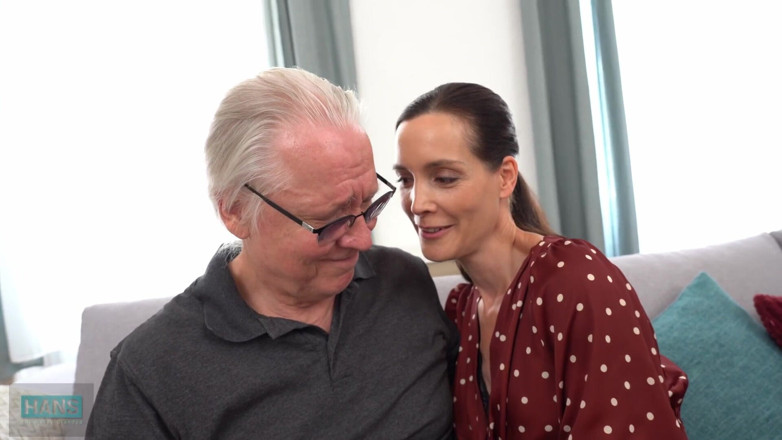 Hans The Horny Grandpa: Tante seksi ini ngentot memekku habis-habisan sampai dia mengerang keenakan! -...