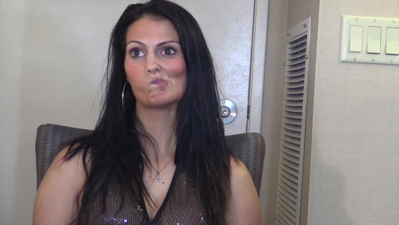 Real Amateur Sluts: Bella Jasmine gets a face full of cum