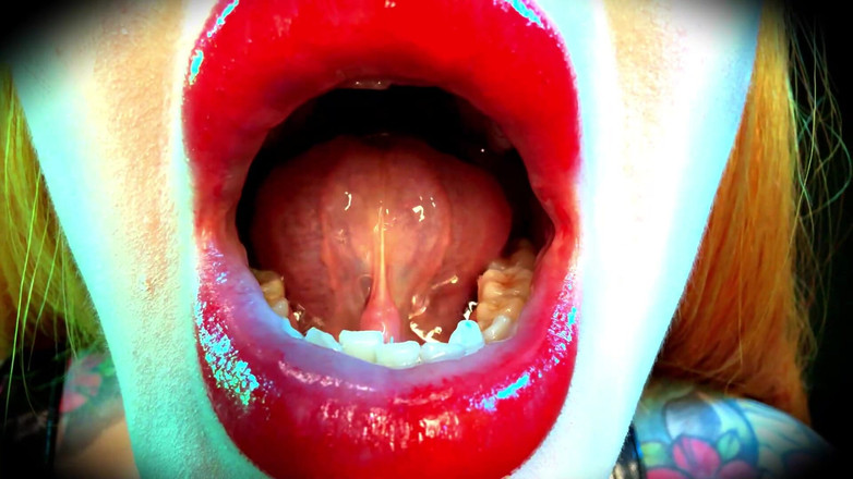 Baal Eldritch: Chải chuôi, mê hoặc, ăn - giantess, pov, executrix