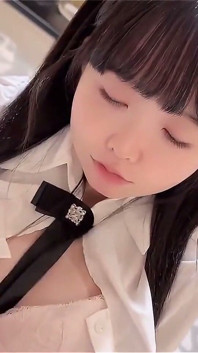 흑인 대물 자지에게 따먹히는 18살 소녀