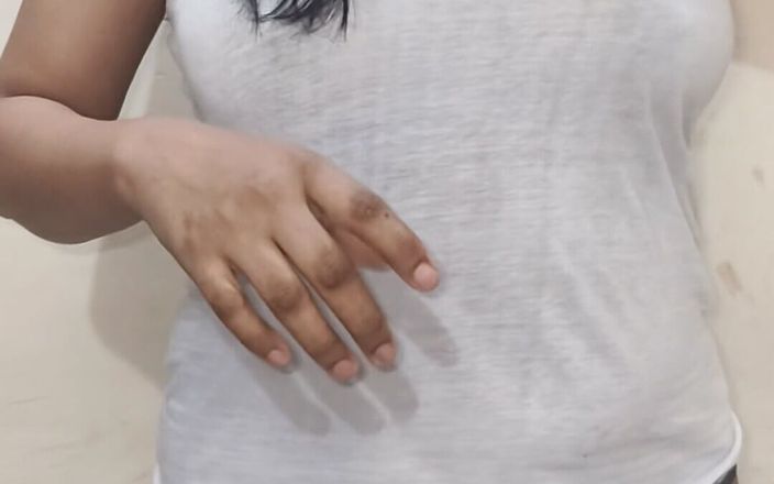 Banglasexycouple: Indische vriendin Zara maakte een video en stuurde deze naar...
