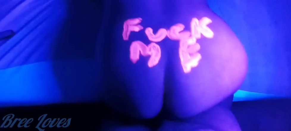 Bree Loves: Pawg with body paint gets what she wants